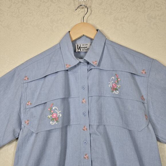 VTG Unique Accents Embroidered Shirt sz M* Blue Button Front Boho Cowgirl - Picture 2 of 15